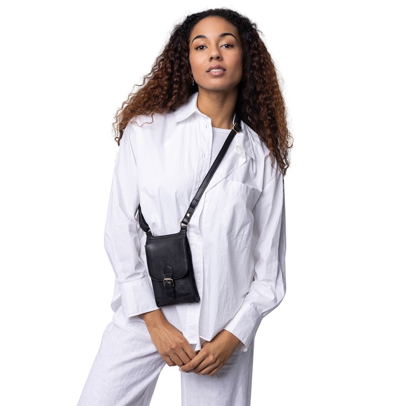 RE:DESIGNED Crossbody Jeane Small Svart 2