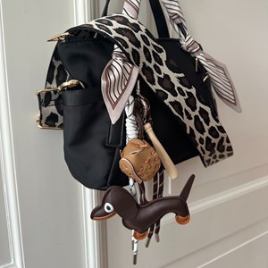 Conmé Väskrem Izza Leopard Leopard alt image