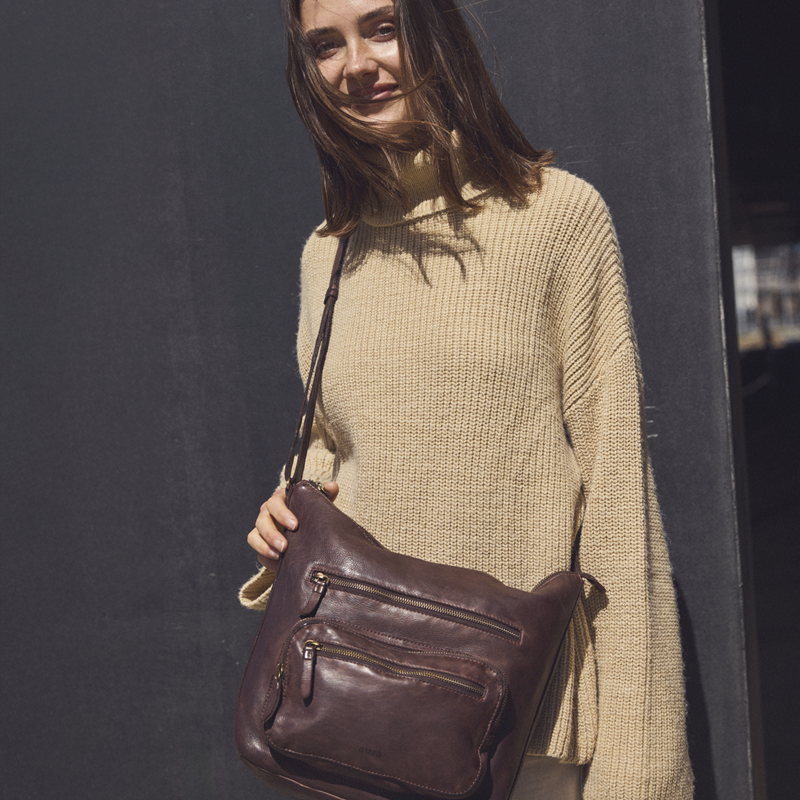 Aura Crossbody Trinidad M. Brun 2