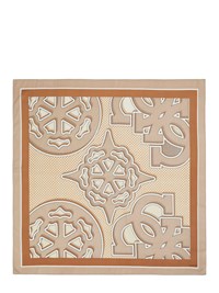 Guess Scarf Kefiah Beige 1