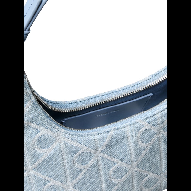 Calvin Klein Skuldertaske Emblem Denim Lyseblå 3