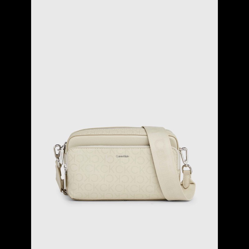 Calvin Klein Crossbody Must Camera Grå 2