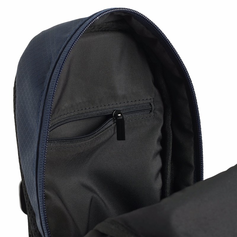 Molo Sling Bag Milo Blå 4
