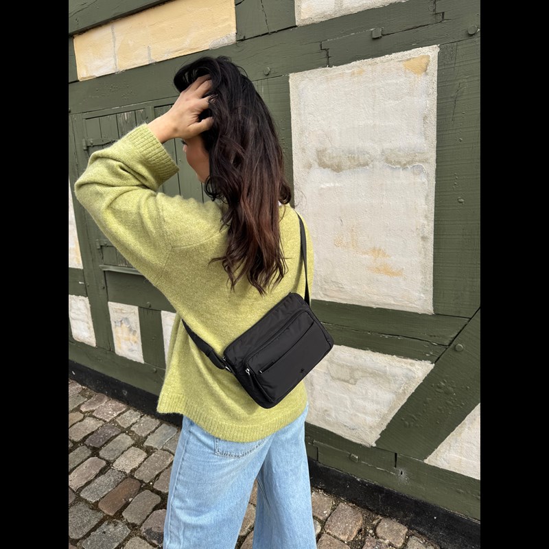 Aura Crossbody Novara Recycled Sort 11