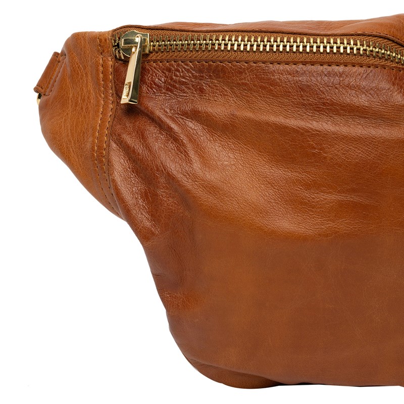 RE:DESIGNED Bæltetaske Emila Bumbag Cognac 3
