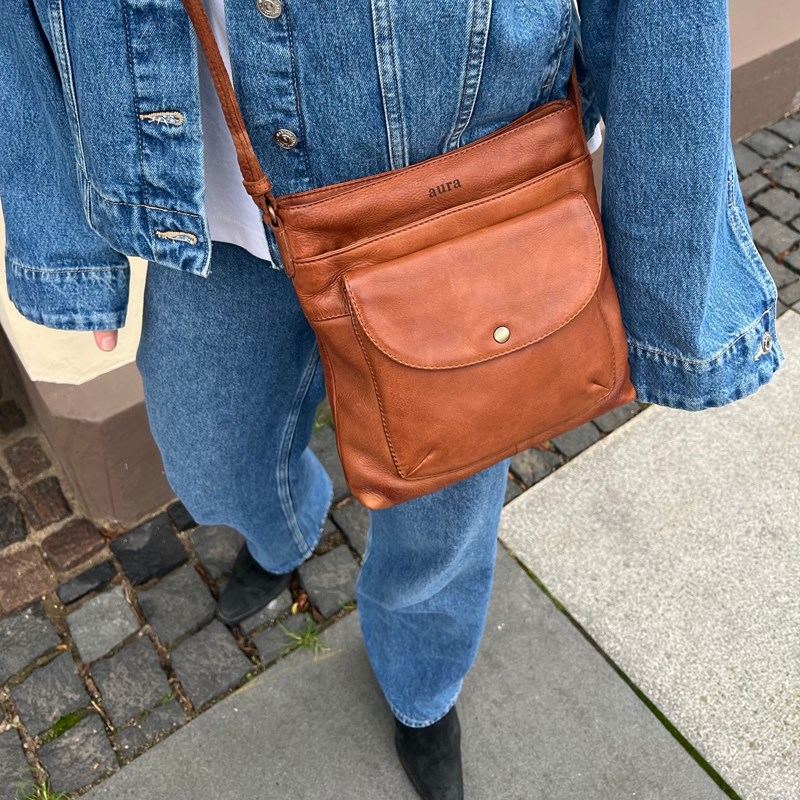 Aura Crossbody Cebu  Konjak 2