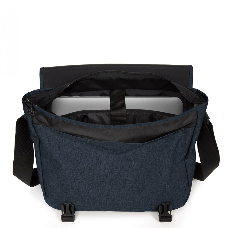 Eastpak Skuldertaske Delegate + Blå/sort 17" 6