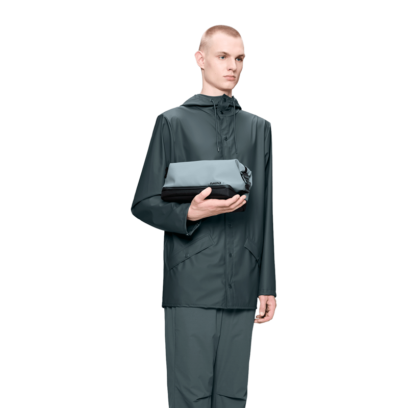 RAINS Toilettaske Otaru W3 Lyseblå 5