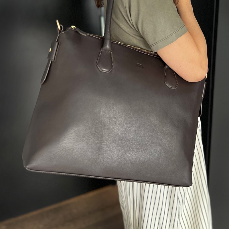 HERA Computertaske Marie M. Brun 2