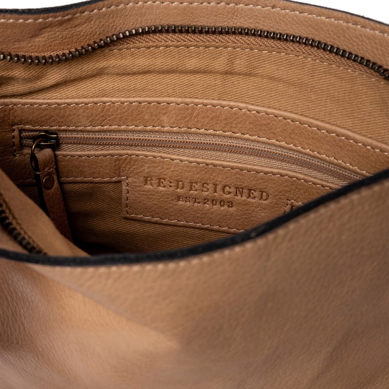 RE:DESIGNED Crossbody Fillis Medium Taupe 6