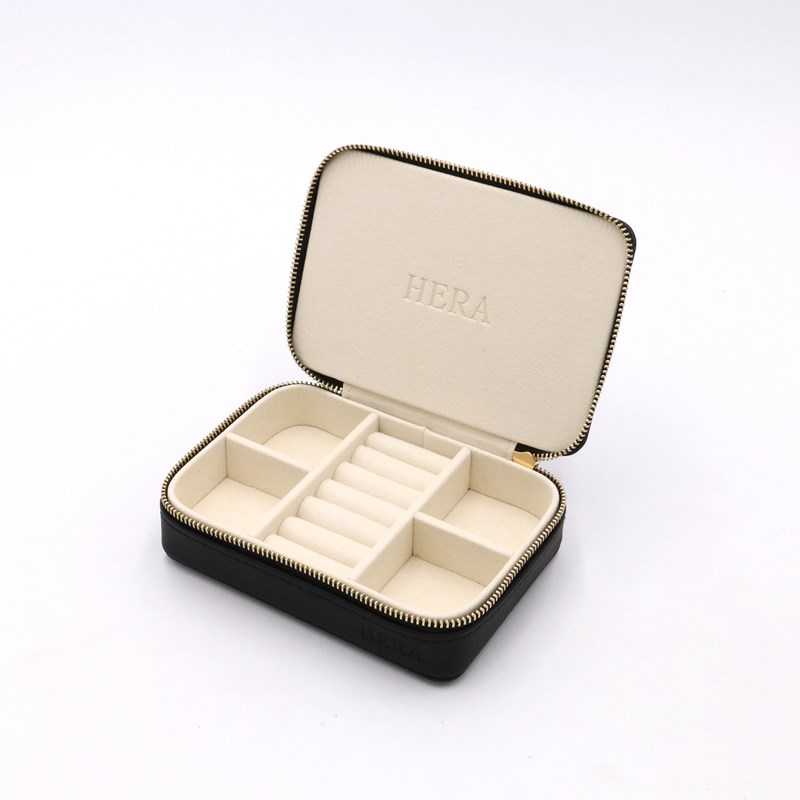 HERA Smykkeskrin lille Sort 5