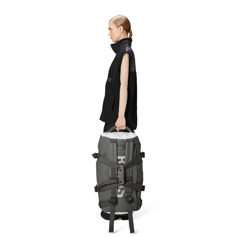 RAINS Duffel Bag Texel Grå/hvid 5