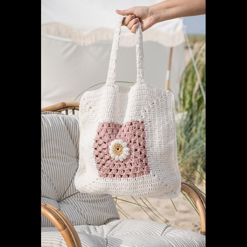 Ib Laursen Totebag Virkad väska Blomma Creme 2
