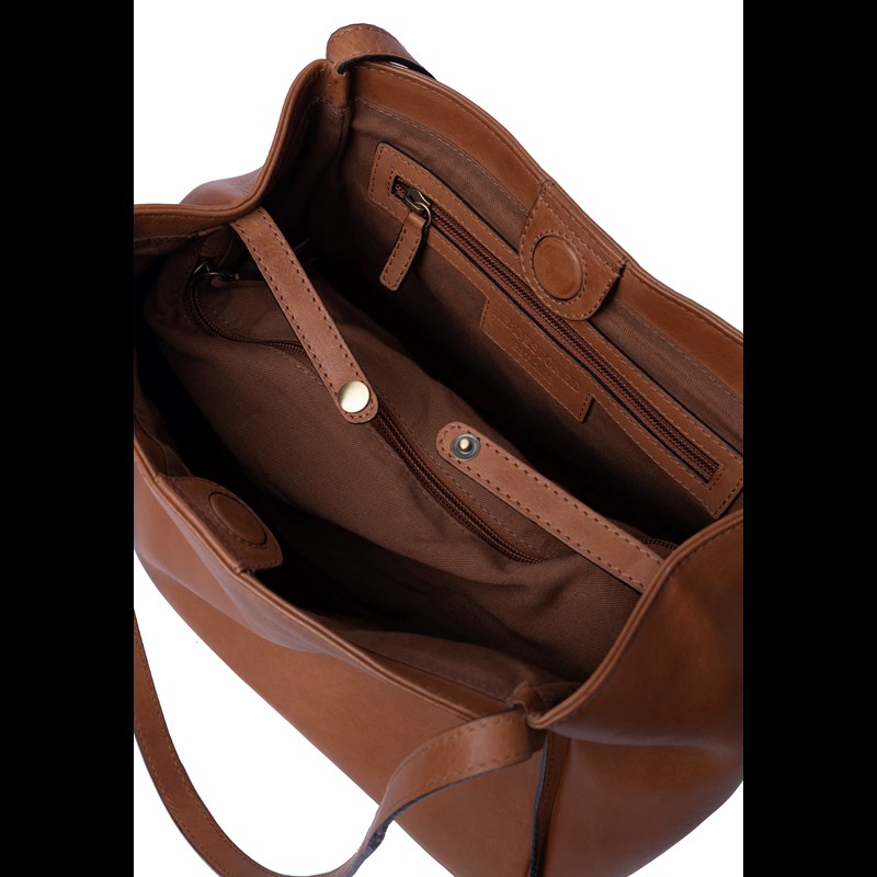 RE:DESIGNED Axelväska Nino Konjak 5