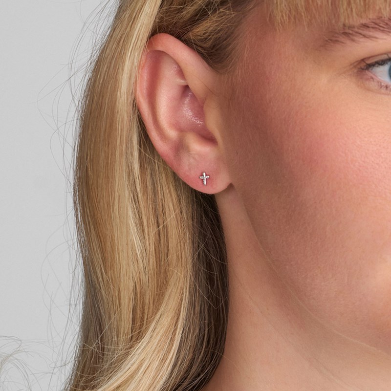 Studio Z Ørestikker Faithful Cross Sølv 2