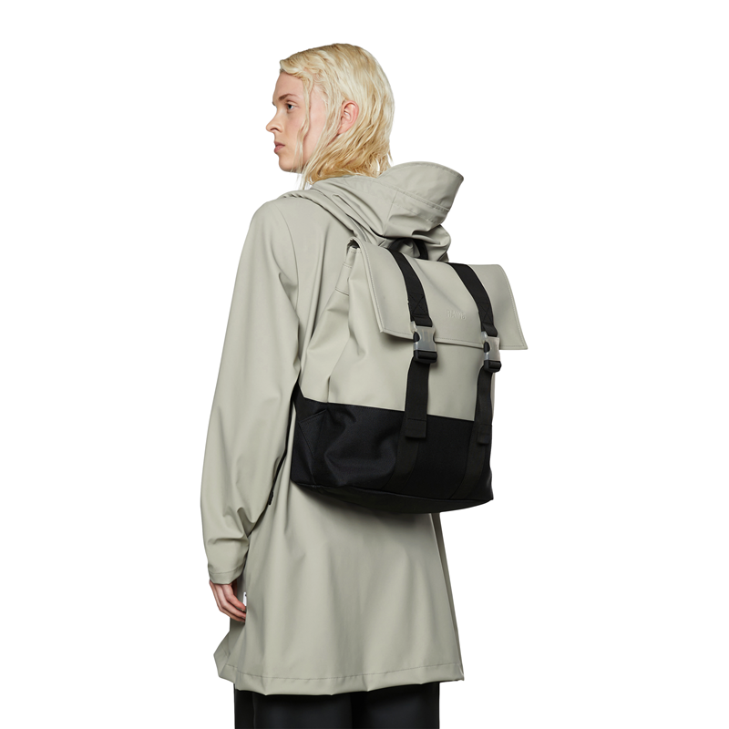RAINS Rygsæk Buckle Msn Bag Cement 6