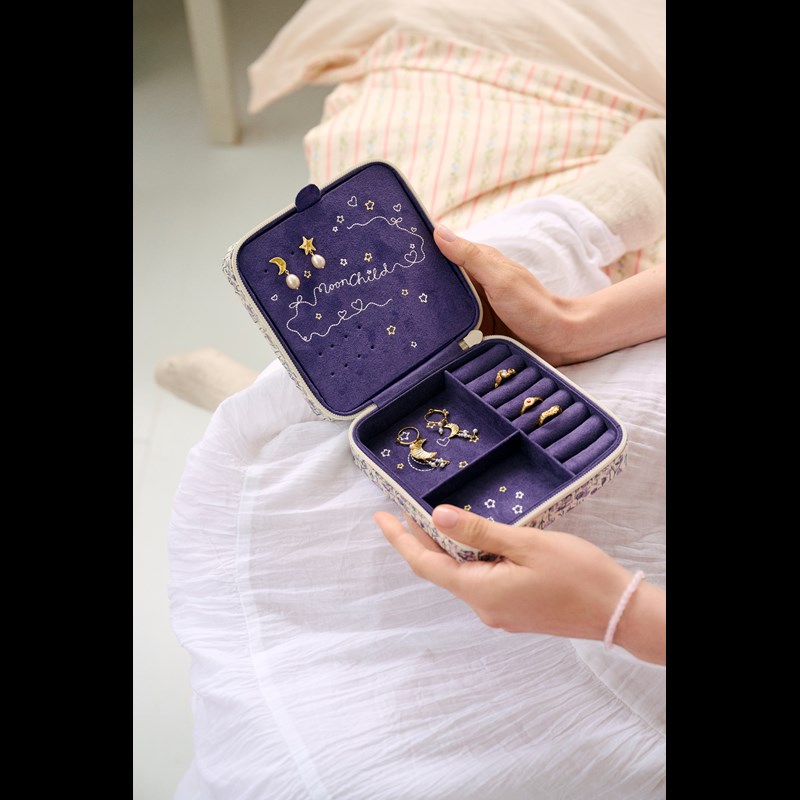 Maanesten Smyckeskrin Amelia Heart Lila 2