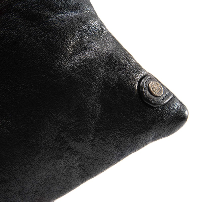 Depeche Clutch Sort 3