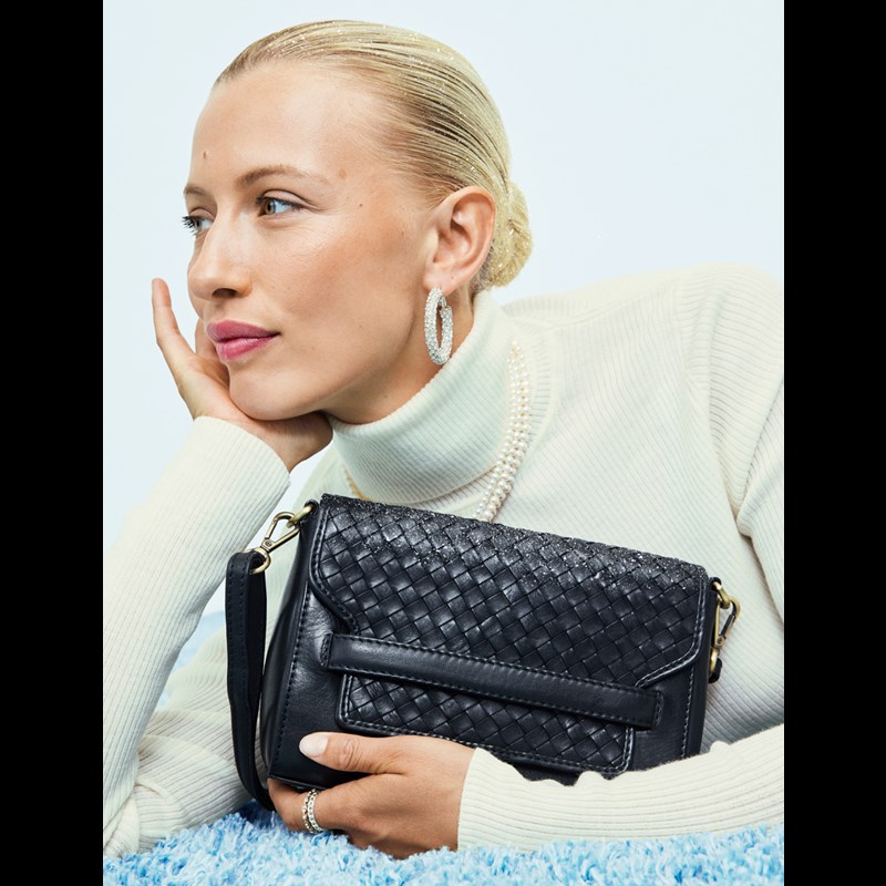 MARKBERG Crossbody Zyla Svart 2