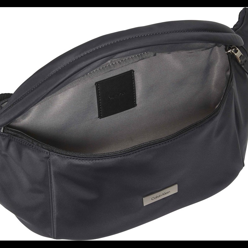 Calvin Klein Midjeväska Sleek Svart 2