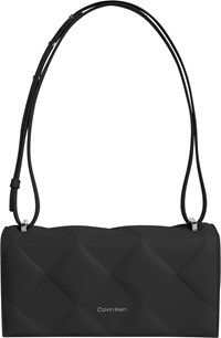 Calvin Klein Axelväska Diamant Quilt Svart 1