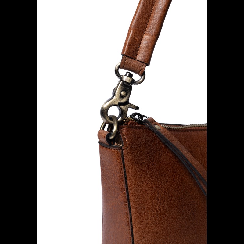 RE:DESIGNED Axelväska Nada Brun 3