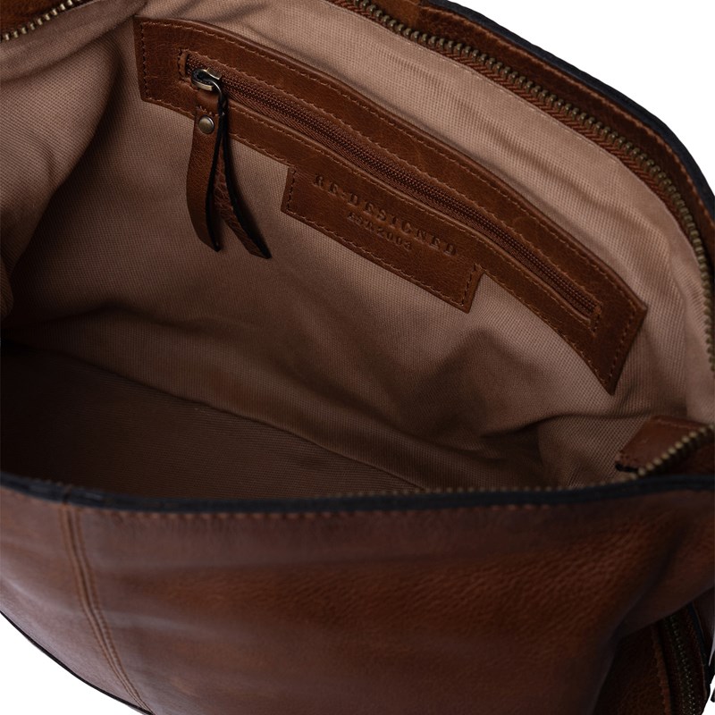 RE:DESIGNED Crossbody Svea Small Brun 5