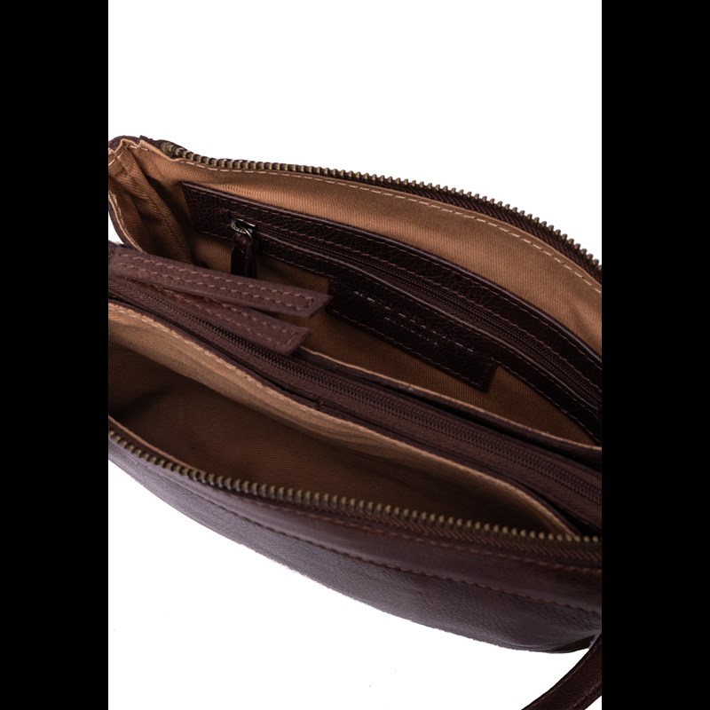 RE:DESIGNED Clutch Ola M. Brun 5