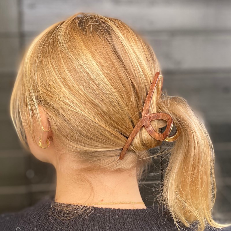 Conmé Hårklämma Rina Brun 2