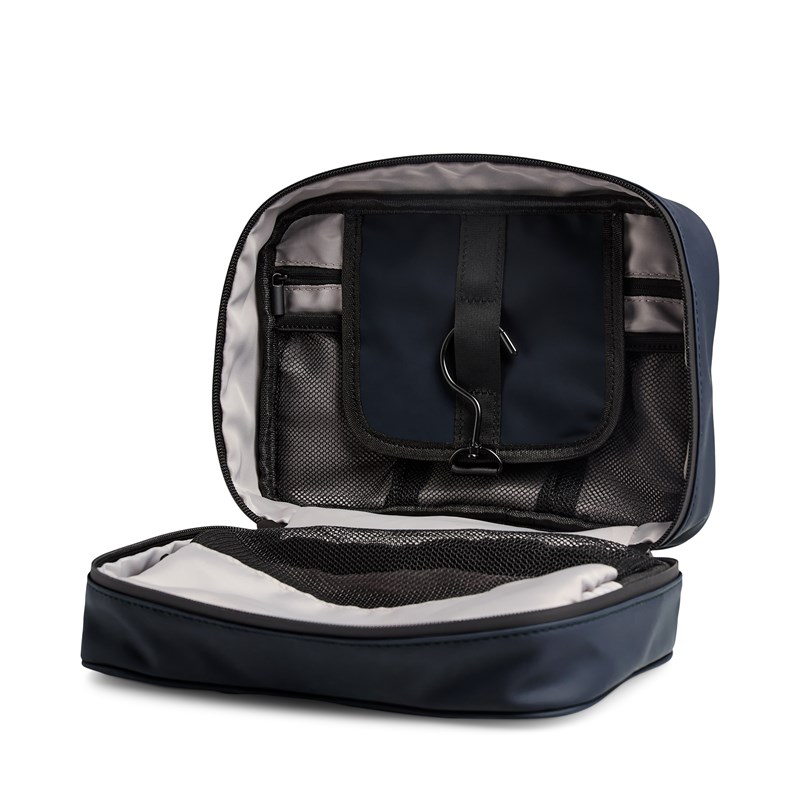 Tyler & Co Toilettaske Lagos med ophæng Navy 5
