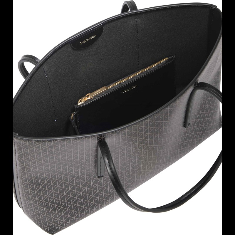 Calvin Klein Shopper Aop small tote Svart 2
