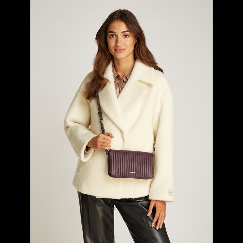 Calvin Klein Crossbody Mini Line Quilt Lilla 2