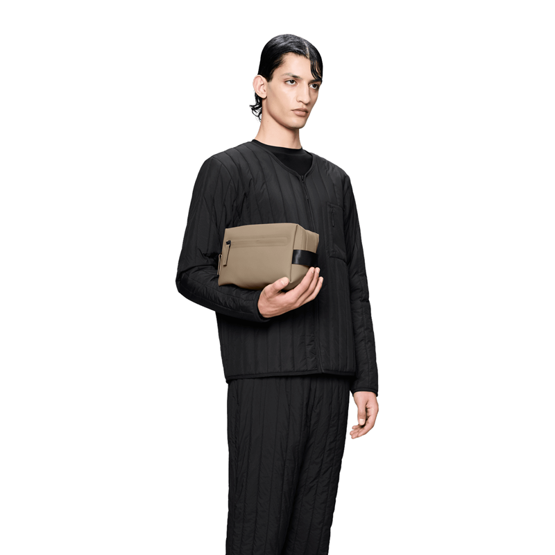 RAINS Toilettaske Zip W3 Beige 4