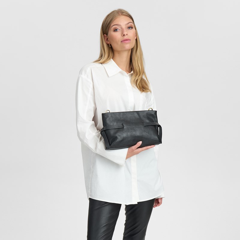 Depeche Clutch Svart 5