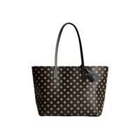 By Malene Birger Shopper Abigail Brun 1