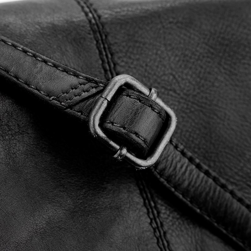 Pia Ries Crossbody Mare  Svart 15
