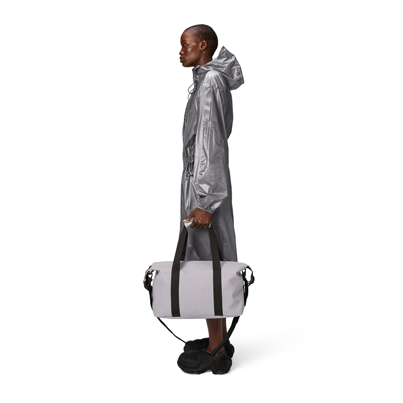 RAINS Resväska Hilo Weekend Bag S Ljusgrå 4