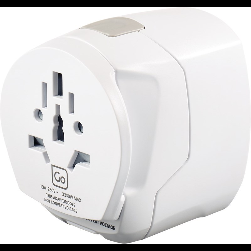 Go Travel Worldwide adaptor + USB Vit 3