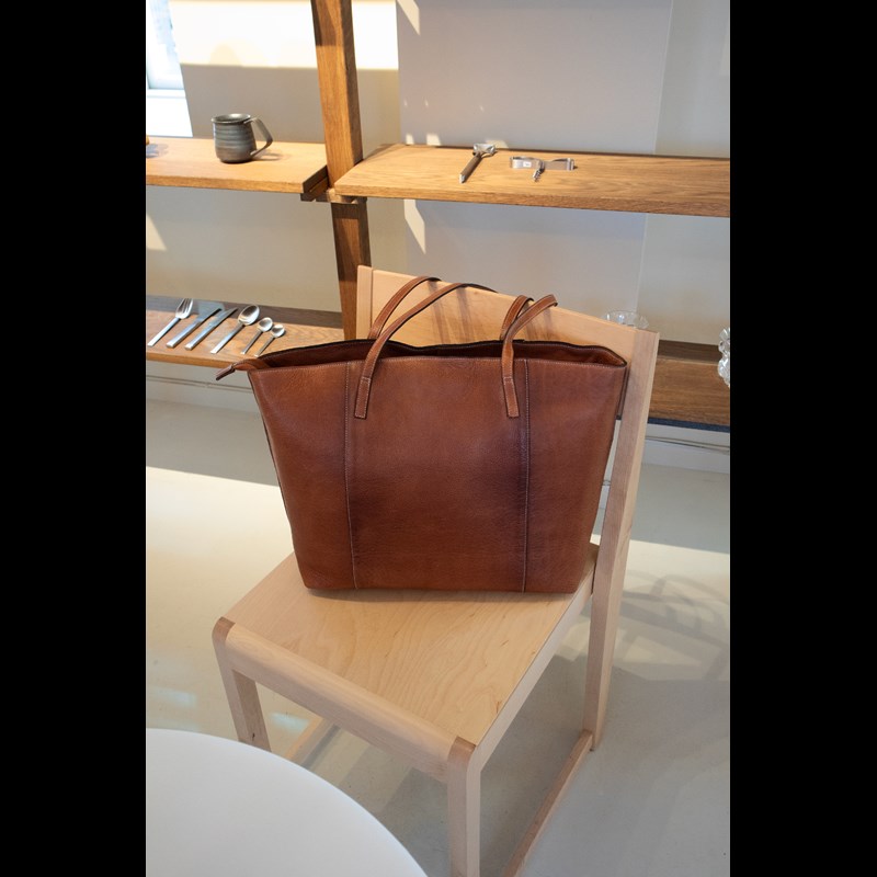 RE:DESIGNED Shopper Malou Big Brun 3