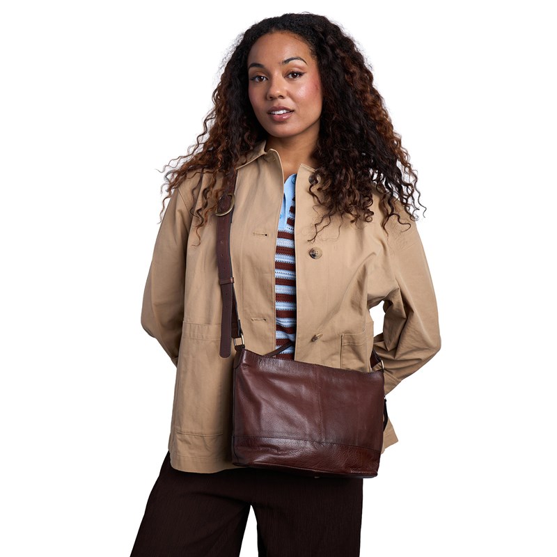 RE:DESIGNED Crossbody Svea Small M. Brun 2