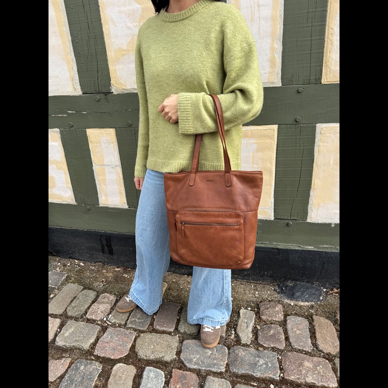 Aura Computertaske Manila  Cognac 15" 9