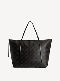 By Malene Birger Shopper Leesa Brun