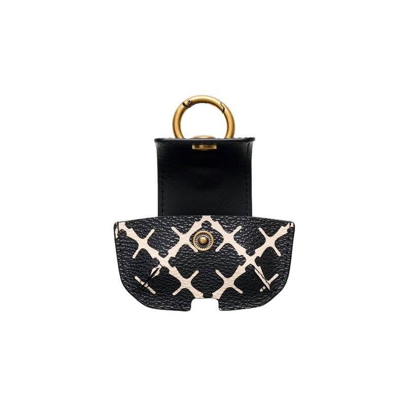 By Malene Birger AirPods Case Ada Sort 1
