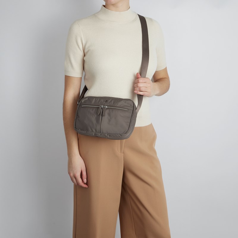 Aura Crossbody Tampere  Taupe 8