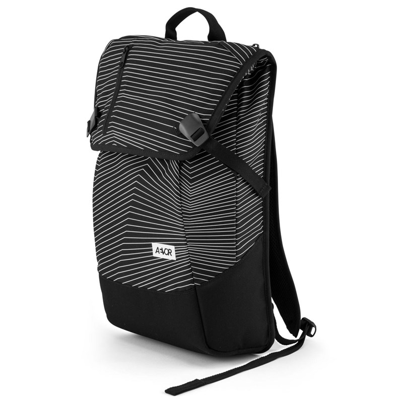 Aevor Rygsæk Daypack Sort m/strib 2