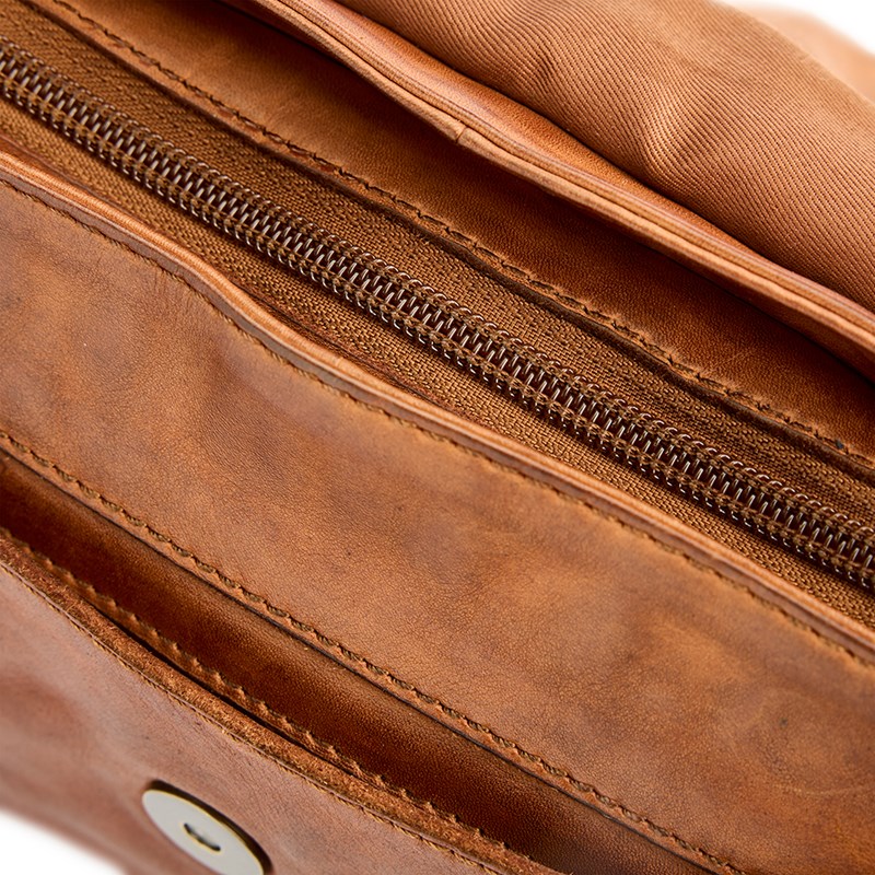 Pia Ries Crossbody Mare  Konjak 7