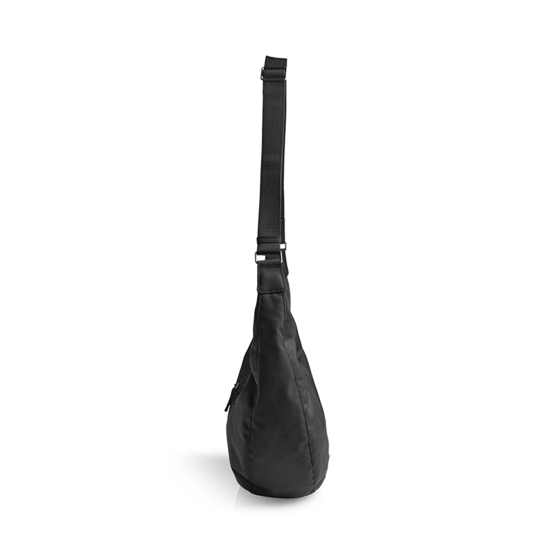 MARKBERG Crossbody Liga Svart 4