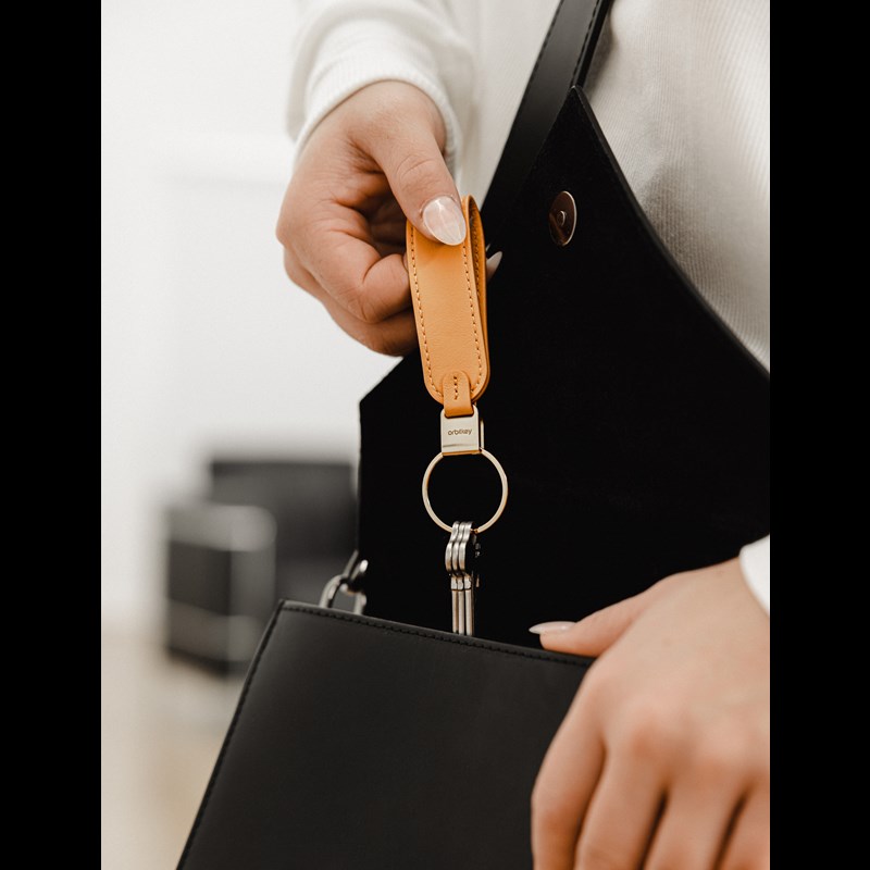 Orbitkey Nøglering v2 Quick R  Caramel 4