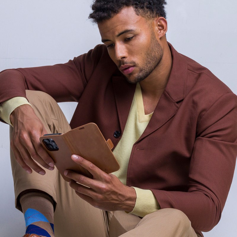 dbramante1928 Mobilcover Lynge  Brun iPhone 14 10