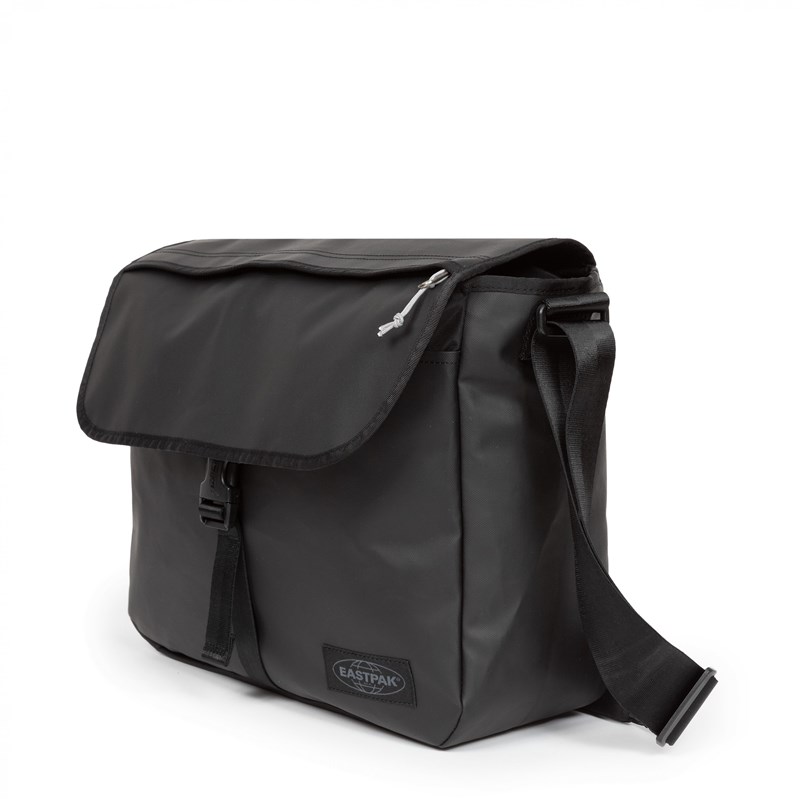 Eastpak Skuldertaske Delegate + Sort/ mørk 17" 4